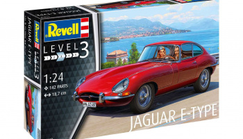 Jaguar E-Type (Coupé) (1:24) Plastic Model Kit auto 07668 - Revell