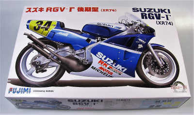 Suzuki RGV-Gamma Late Model (XR-74) `88 1/12 - Fujimi