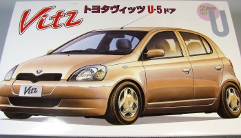 Toyota Yaris Vitz - Fujimi