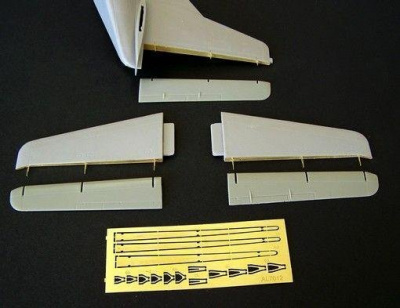 1/72 Tail surfaces for C-123 Provider