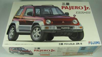 100 Kč SLEVA (17% Discount) Mitsubishi Pajero Jr. ZR-II with Sash Masking Seal 1/24 - Fujimi