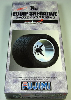 14-inch Work Equip 3Negative Wheels and Tires Set 1/24 - Fujimi