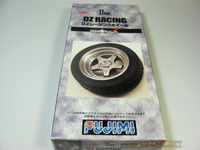 17-inch OZ Racing Wheels and Tires Set - Fujimi