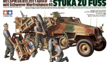"Stuka Zu Fuss" Sd.Kfz.251/1 Ausf.D mit Schwerer Wurfrahmen 40 (w/4 crew) 1:35 - Tamiya