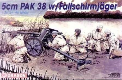 5cm PaK 38 w/FALLSCHIRMJAGER (1:35) Model Kit military 6118 - Dragon