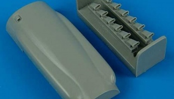 1/48 Seafire FR.46/47 cowling and exhaust