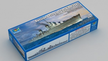 Russian Destroyer Taszkient 1942 1/700 - Trumpeter