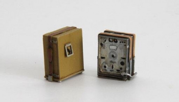 1/35 German wireless station WWII with accumulator