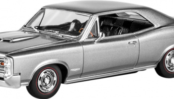 Pontiac GTO '66 - Revell