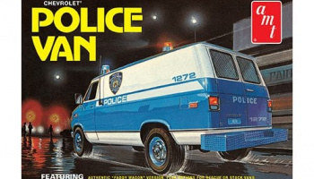 Chevy Police Van (NYPD) 1:25 Scale Model Kit - AMT