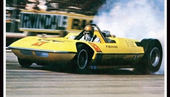 SLEVA - DISCOUNT Piranha Rear Engine Dragster - AMT