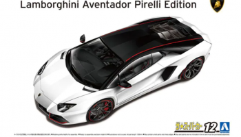 '14 Lamborghini Aventador Pirelli Edition 1:24 - Aoshima
