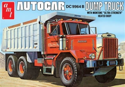 AUTOCAR DUMP TRUCK 1:25 - AMT