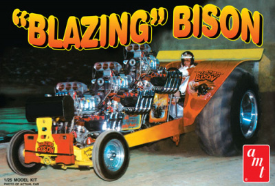 Blazing Bison Tractor Puller Racer 1:25 - AMT