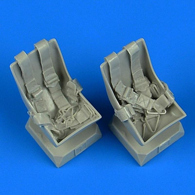 Bucker Bu 131 seats with seatbelts for ICM kit 1/32 – AIRES