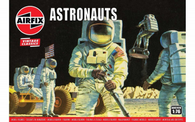 Classic Kit vesmír A00741V - Astronauts (1:76)