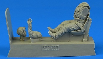 German Luftwaffe Pilot for Bf 109 with seat 1/32  – Aires