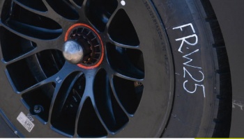 Tire sidewall white chalk markings 1/12 - Decalcas