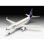 Embraer 190 Lufthansa New Livery (1:144) Plastic Model Kit 03883 - Revell