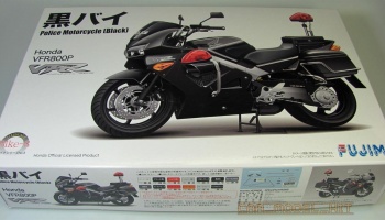 Honda VFR800P Police (Black) - Fujimi