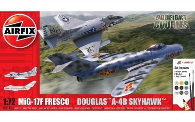 Gift Set letadla A50185 - Mig 17F Fresco Douglas A-4B Skyhawk Dogfight Double (1:72)