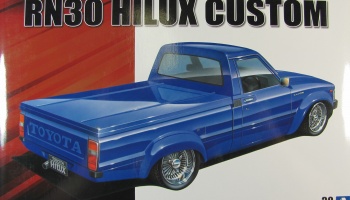 Toyota RN30 HILUX CUSTOM '85 - Aoshima