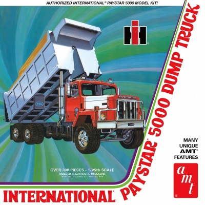 International Paystar 5000 Dump Truck 1:25 - AMT
