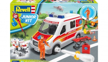 Junior Kit auto 00824 - Ambulance Car (1:20) - Revell