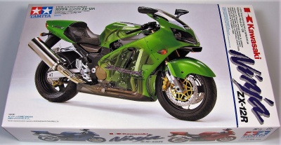 Kawasaki Ninja ZX-12R (1:12) - Tamiya