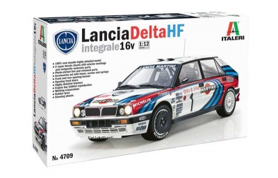 Lancia Delta HF Integrale (1:12) Model Kit auto 4709 - Italeri