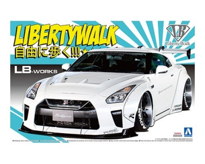 Liberty Walk R35 GT-R - Aoshima