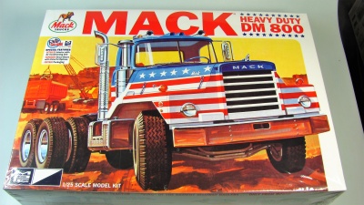 Mack Heavy Duty DM800 - MPC