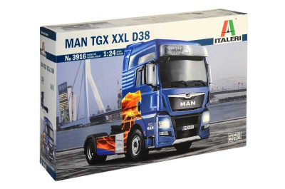 MAN TGX XXL D38 (1:24) Model Kit truck 3916 - Italeri