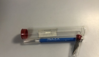 SLEVA 50% SALE - Knife + 5 Blades with safe tube - Maxx