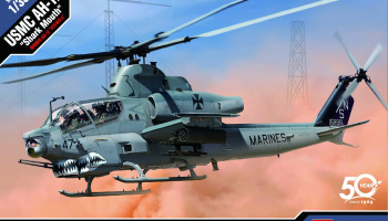 Model Kit vrtulník 12127 - USMC AH-1Z "Shark Mouth" (1:35) - Academy