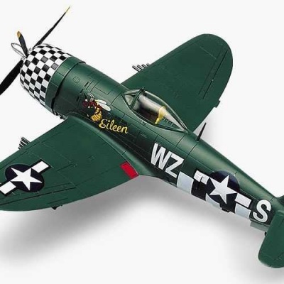 Model Kit letadlo 12474 - P-47D "EILEEN" (1:72) - Academy