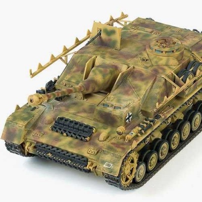 Model Kit military 13522 - German StuG IV Sd.Kfz.167 "Ver.Early" (1:35) - Academy