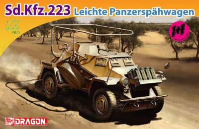 Model Kit military 7420 - Sd.Kfz.223 Panzerfunkwagen (1:72)