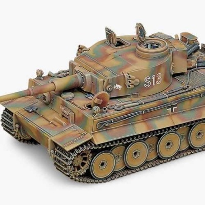 Model Kit tank 13239 - GERMAN TIGER-I (EARLY VERSION) (1:35) - Academy