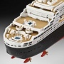 ModelSet loď 65808 - QUEEN MARY 2 (1:1200) - Revell