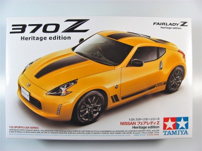 Nissan 370Z Fairlady Heritage Edition - Tamiya