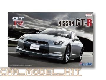 Nissan GT-R R35 - Fujimi