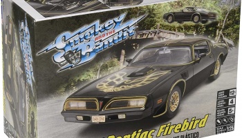 SLEVA - DISCOUNT - Smokey and the Bandit '77 Pontiac Firebird (1:25) - Revell