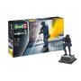 Plastic ModelKit figurka 02805 - SWAT Officer (1:16)