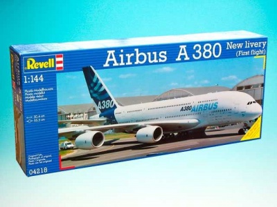 Plastic ModelKit letadlo 04218 - Airbus A380 "New Livery" (1:144) - Revell