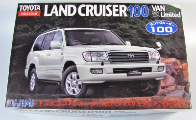 Toyota Land Cruiser 100 Van VX - Fujimi