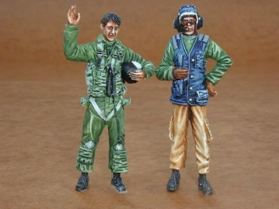 US Navy modern pilot and mechanic (2 fig.) 1/32  – Special Hobby