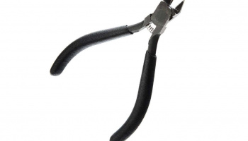 Micro Cutting Pliers 39081 Revell