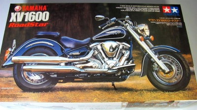 Yamaha XV1600 Road Star 1/12 - Tamiya